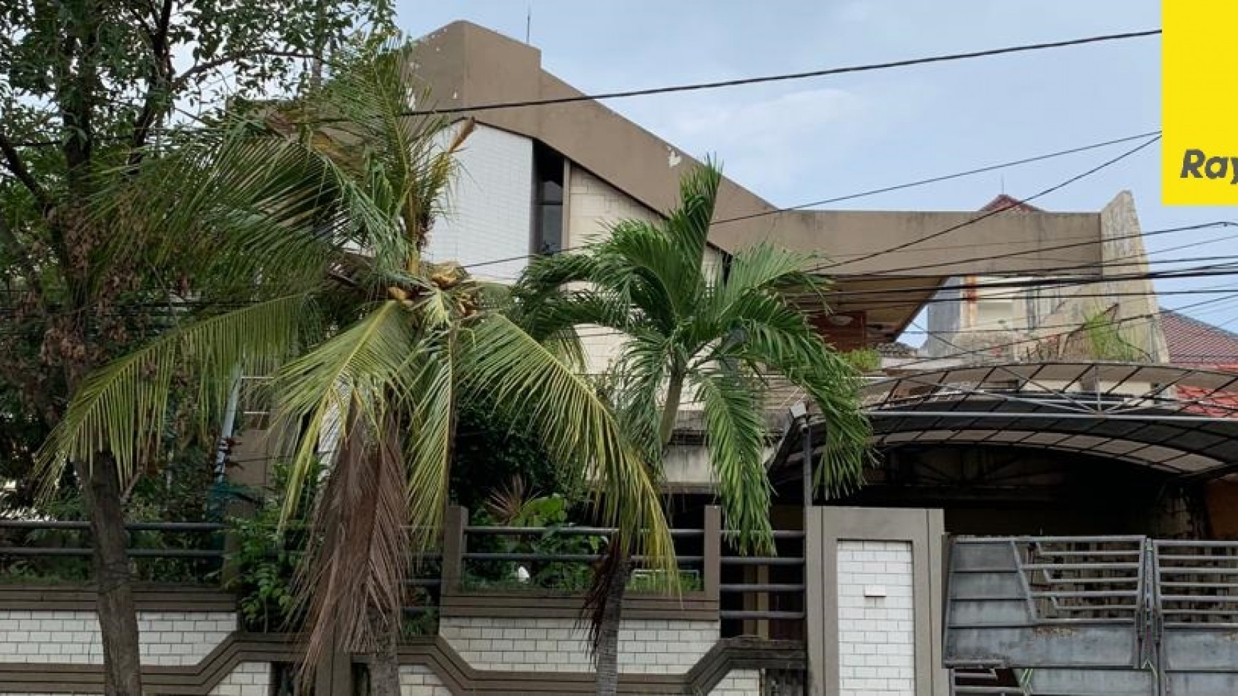 Rumah Bagus 2 lantai Strategis di Kupang Baru, Surabaya