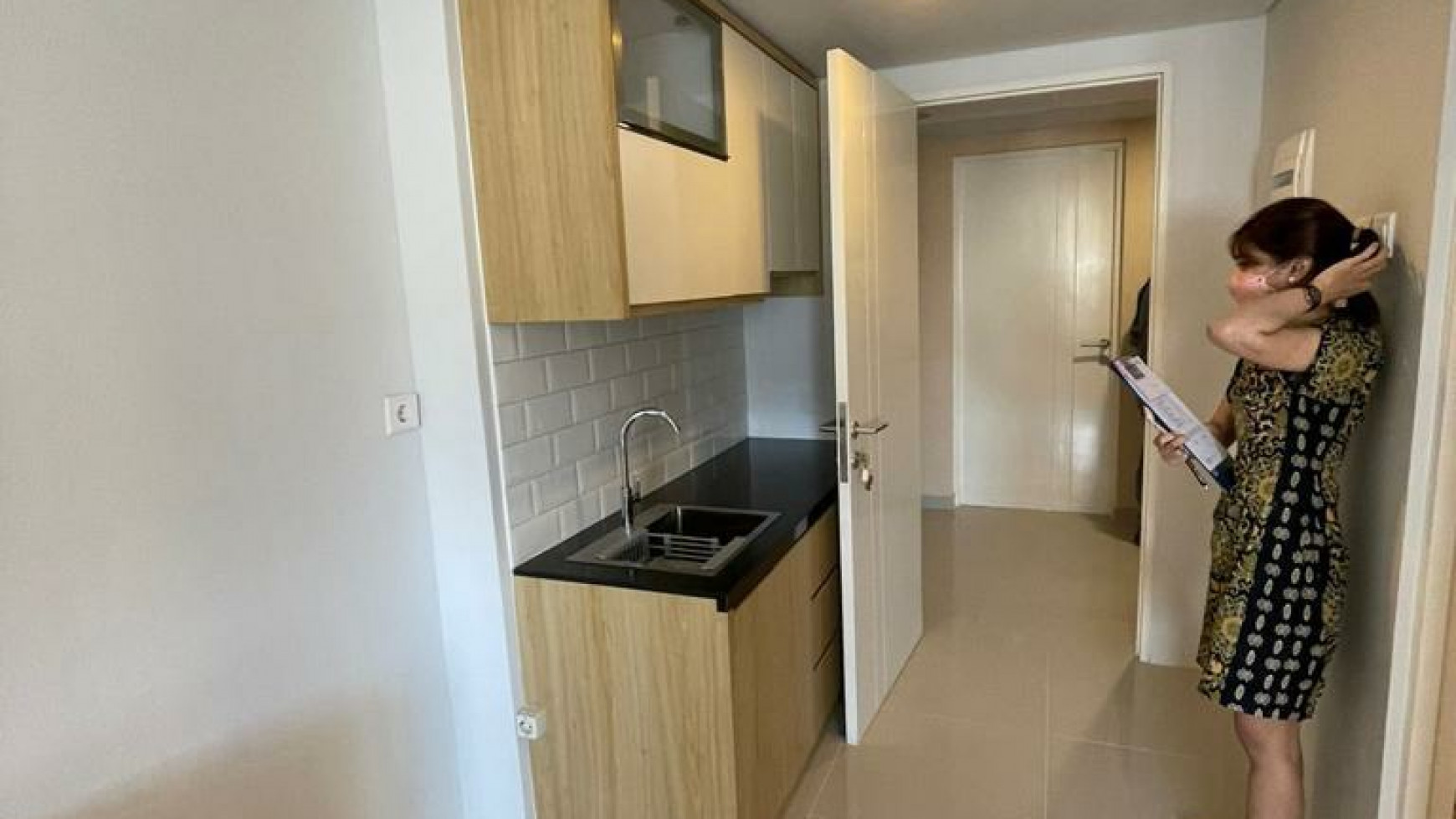 550juta NEW Baru Full Furnish Apartemen Denver Citraland - Dekat Universitas Ciputra Surabaya - Siap Huni