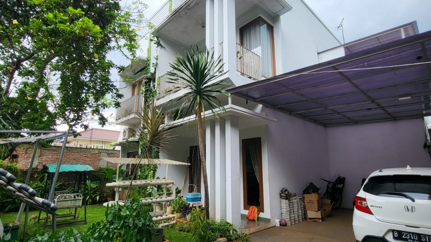 Dijual cepat Rumah minimalist bertaman luas dalam komplek di cipete selatan dekat sekolah perancis