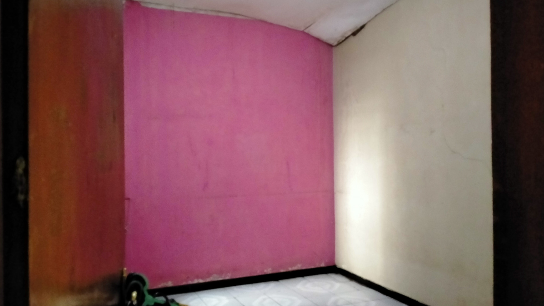 Rumah + Toko + Kost2an di Pinggir Jl. Raya Kranggan, Lokasi Strategis, Cocok Untuk Usaha, Gudang, Klinik, dll, Harga Nego