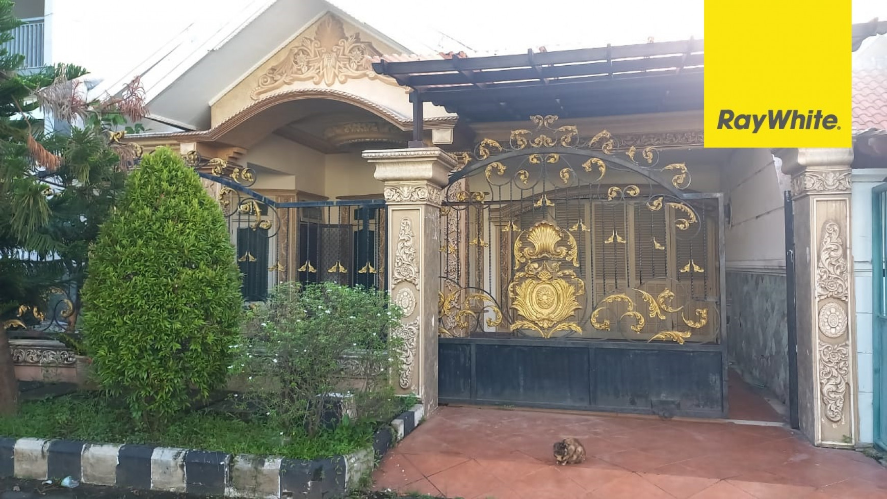 Rumah di Gayungsari, Surabaya