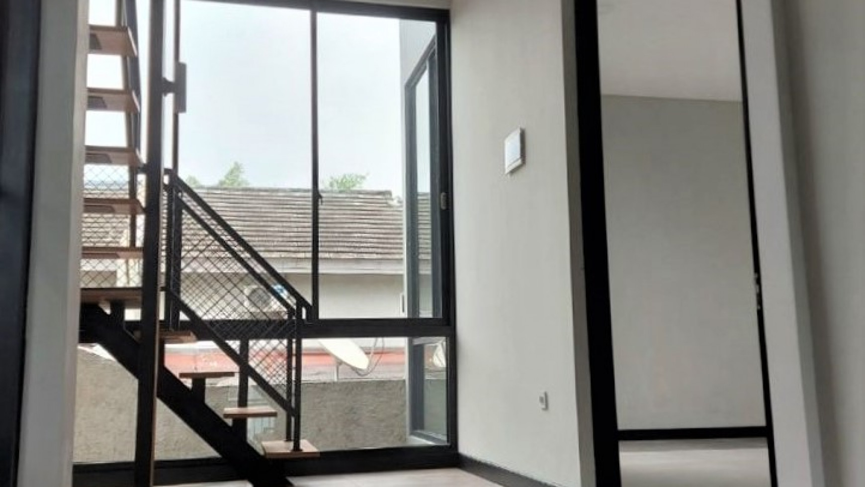 Dijual Rumah Nyaman siap huni di Neo Catalonia, Bsd City