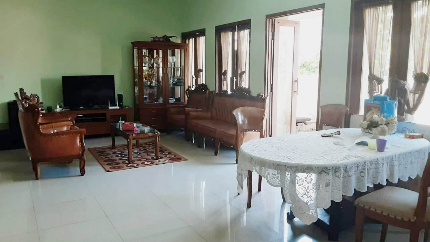 Rumah Gallery Residence, Raya Lenteng Agung, Jagakarsa Luas 1.454m2