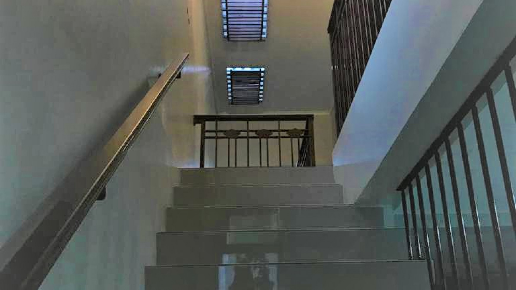 Rumah Minimalis MEWAH Siap Huni @Komp Depsos Bintaro