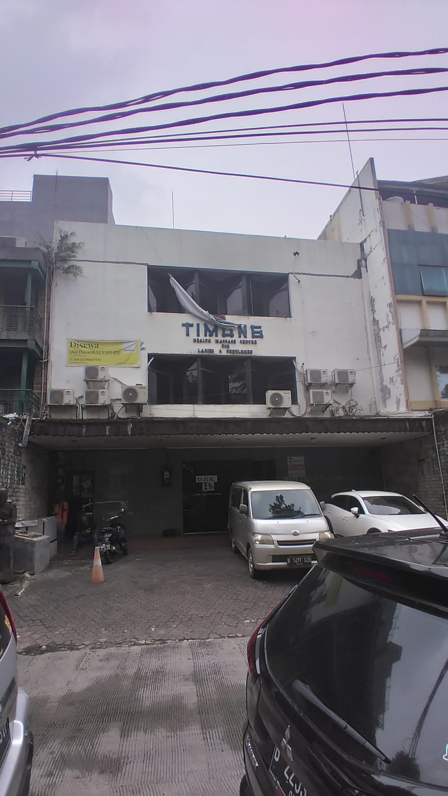 Jl. Tebah III, Lokasi depan Taman & jl. Tebah Raya