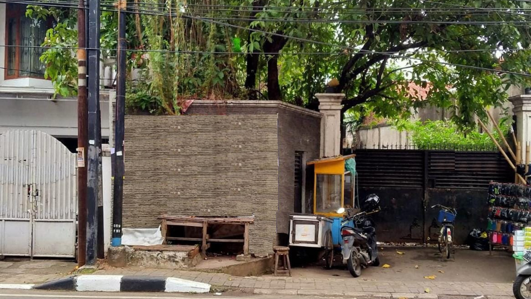 Tanah Luas di Pejaten Raya, Jakarta Selatan