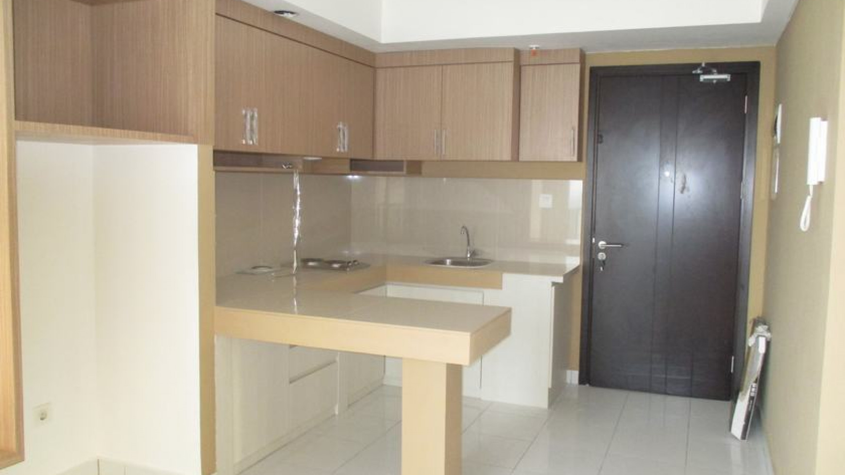 Dijual Apartemen Type 2 BR di Casa de Parco Tower Magnolia, strategis, tengah kota, murah, siap huni