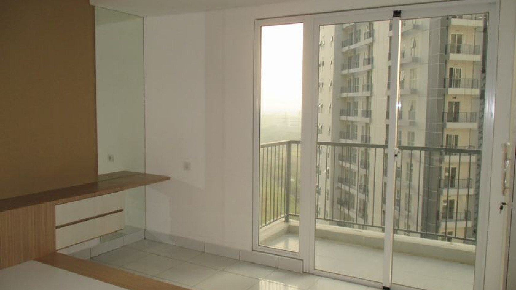 Dijual Apartemen Type 2 BR di Casa de Parco Tower Magnolia, strategis, tengah kota, murah, siap huni