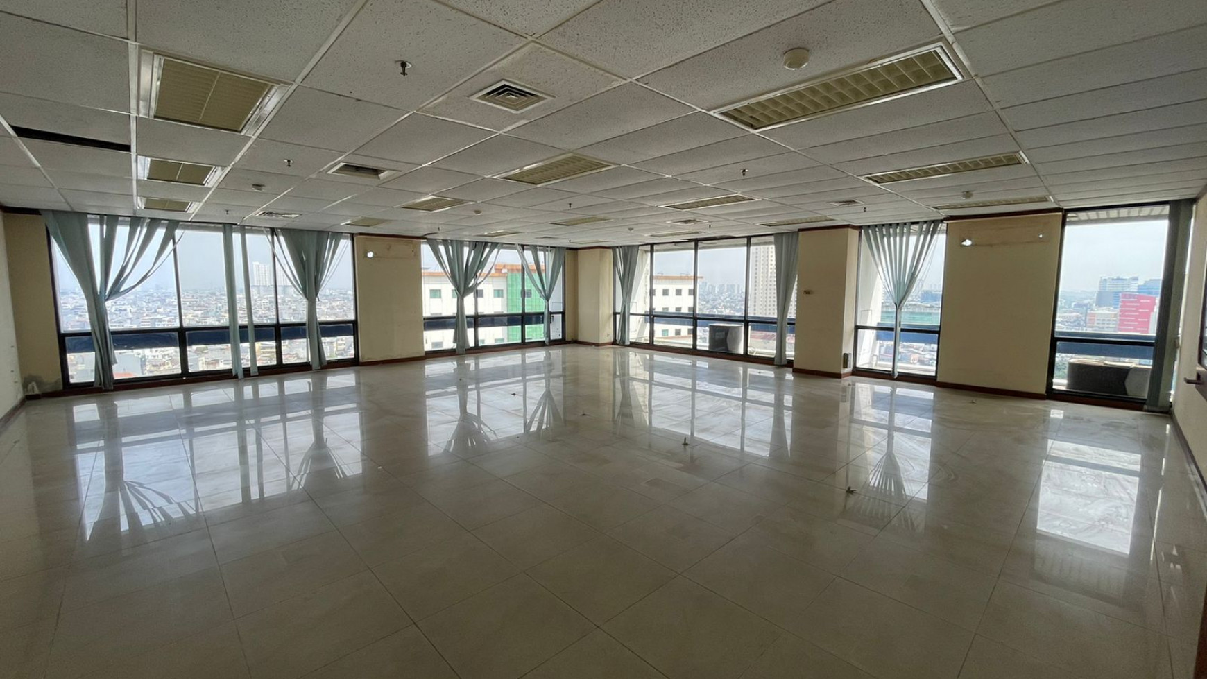 Office Space Hayam Wuruk Tower Full 1 Lantai Siap Pakai 921m Murah