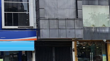 Ruko 3 lantai di Jalan Sukomanunggal, Surabaya