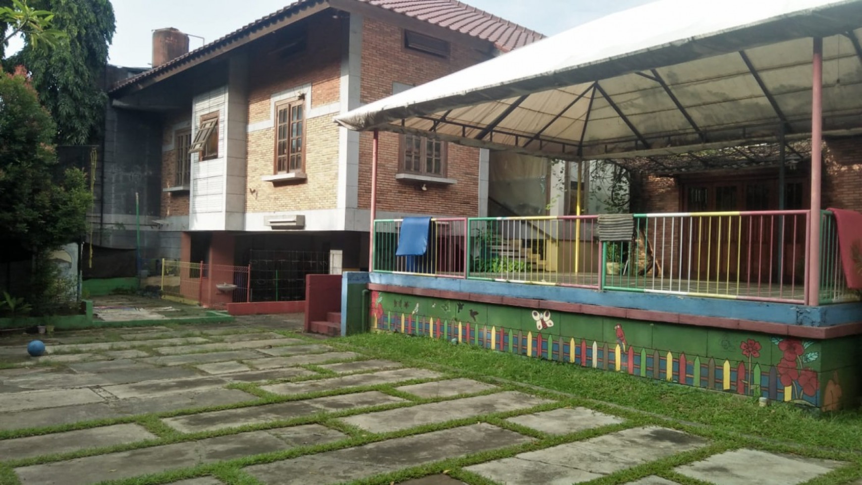 Rumah Ex TK di Meruya, Kembangan, Jakarta Barat 