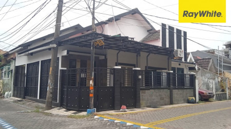 Rumah di Pondok Maritim Indah, Karang Klumprik Barat, Surabaya