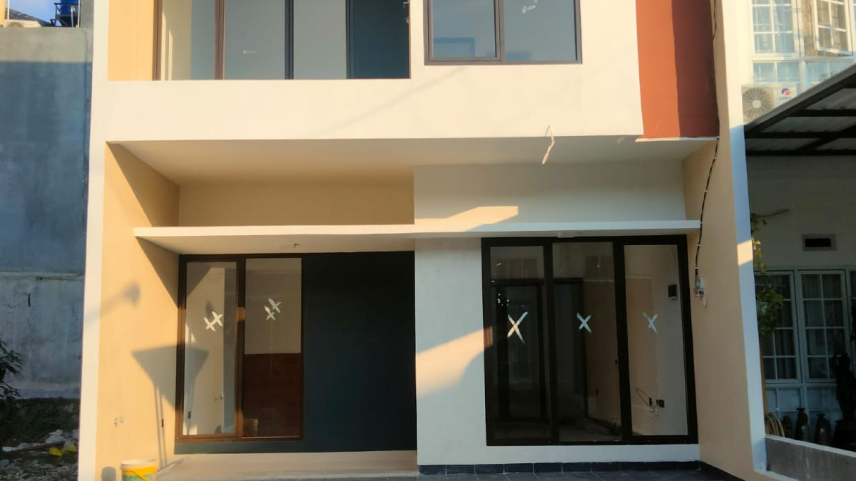 Rumah Siap Huni Minimalis dan Dekat Bintaro Jaya @Cluster Utama Garden, Jombang, Ciputat