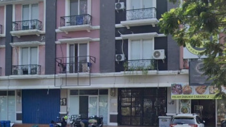 Ruko berlantai 3 di kawasan Gading Serpong Dengan harga jual bagus