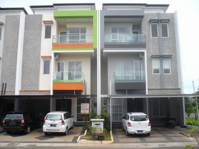 DIJUAL RUMAH BARU & BAGUS, 3 LANTAI, AKSES OKE, DEKAT SEKOLAH, MALL, RUMAH SAKIT, PASAR, KOTA TERTATA, GOOD INVEST, PASTI UNTUNG. ALAM SUTERA