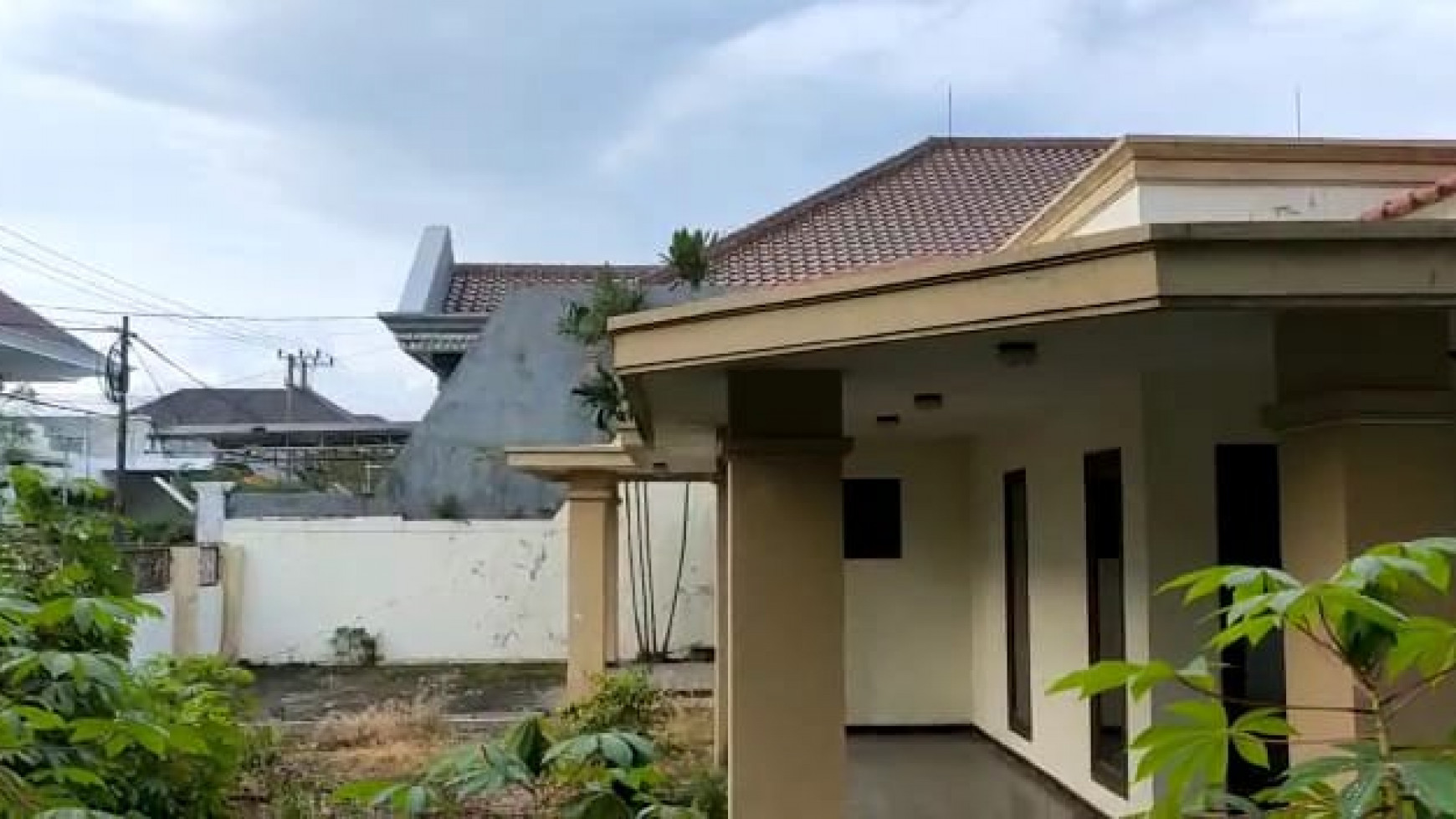 Murah.. RUMAH Mewah Lantai MARMER.. DHARMAHUSADA UTARA SURABAYA TIMUR