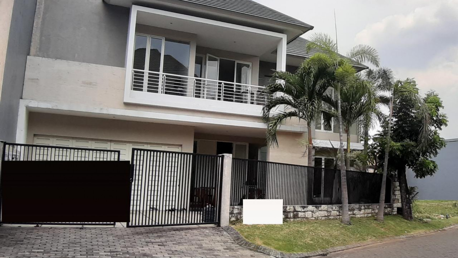 For Sale Graha Famili Private Cluster Modern Minimalis