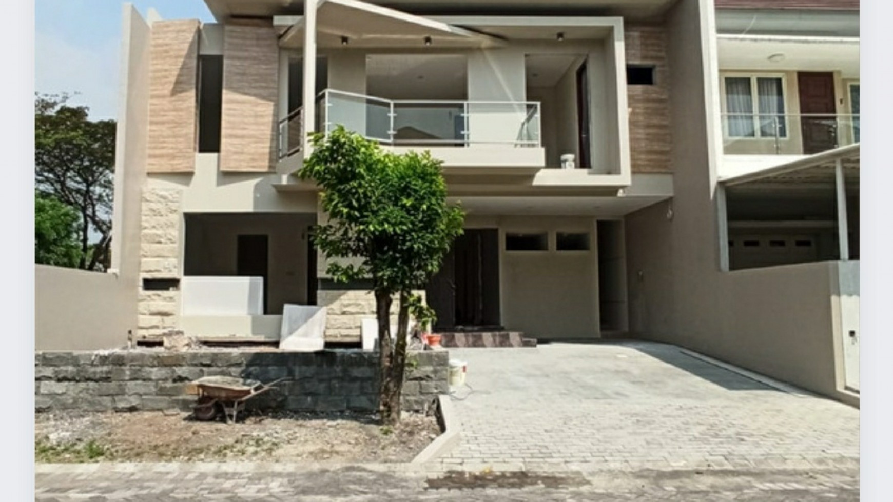 NEW Rumah Citraland Utama Surabaya - Area Golf Avenue - Somerset - Modern Design - Siap Huni