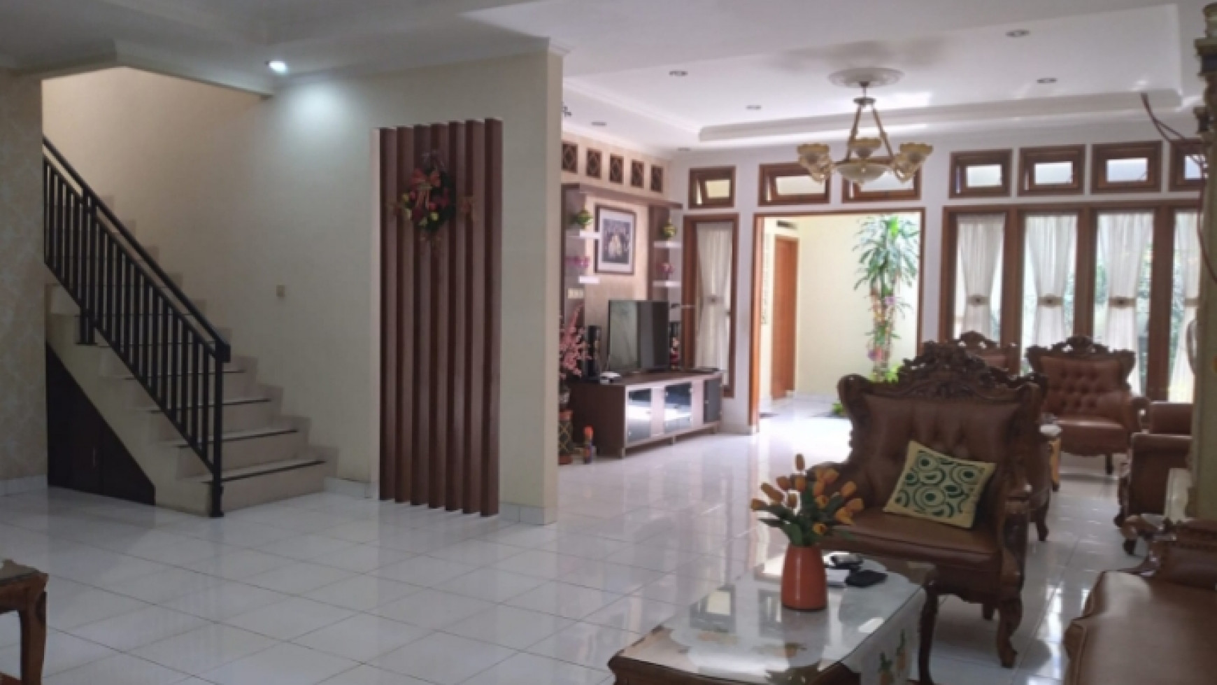 Rumah Bagus Di Villa Gunung Lestari Kota Tangerang Selatan