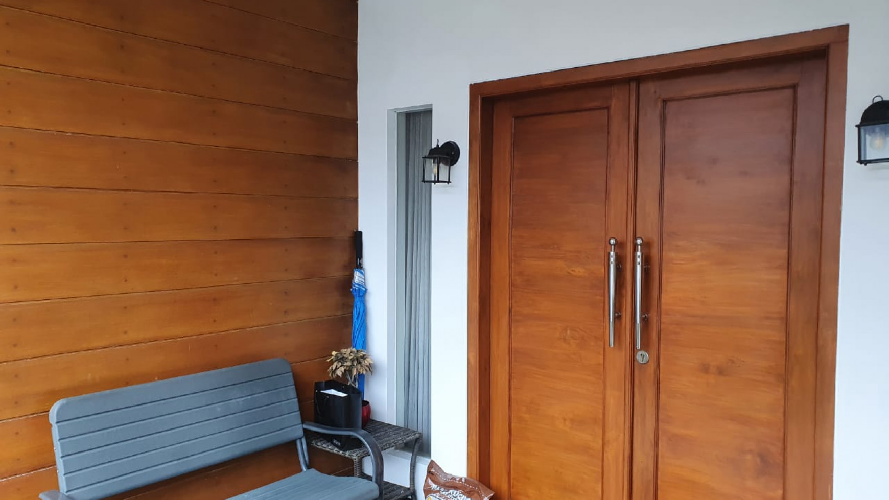 Rumah Bagus Di Ozone Residence Bintaro DKI Jakarta Selatan