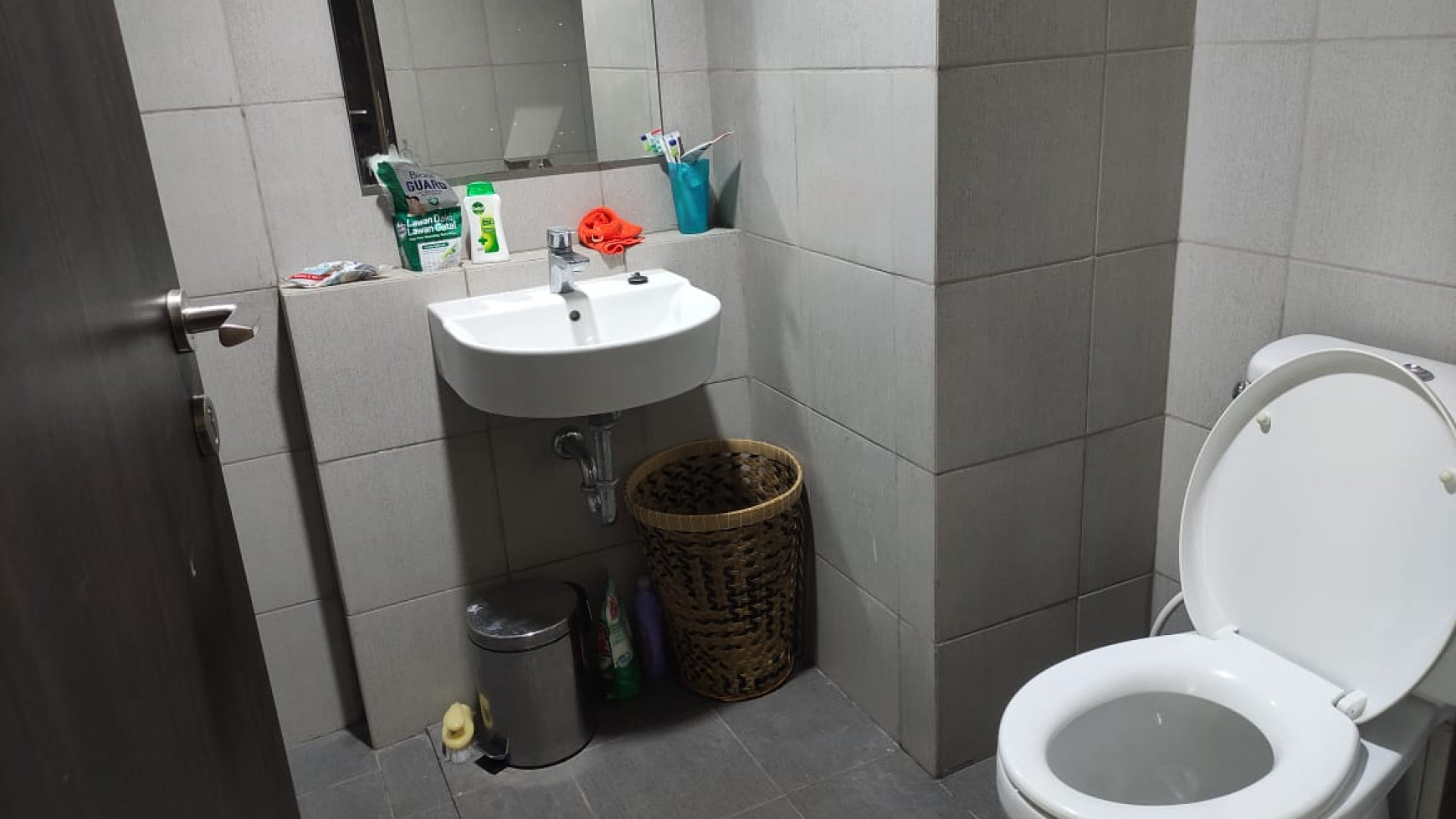 Apartemen type studio fully furnished siap huni di Bintaro