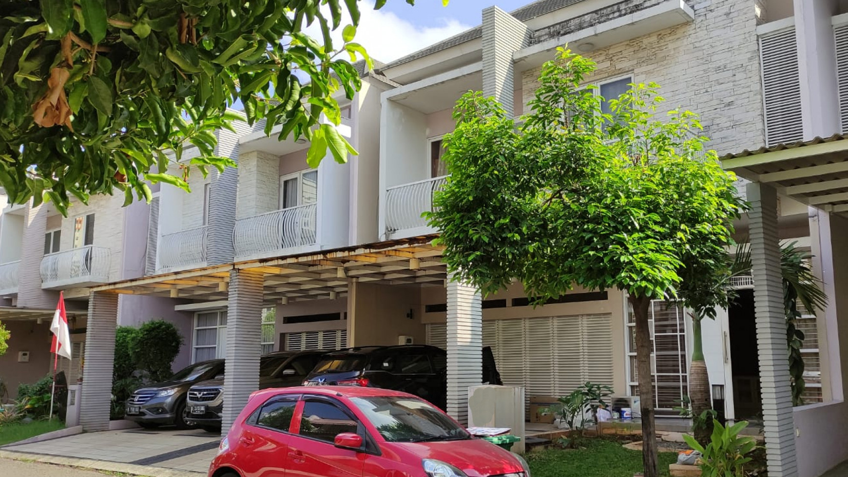 Rumah Grand Orchard Clover, Kelapa Gading, Luas 10x20m2