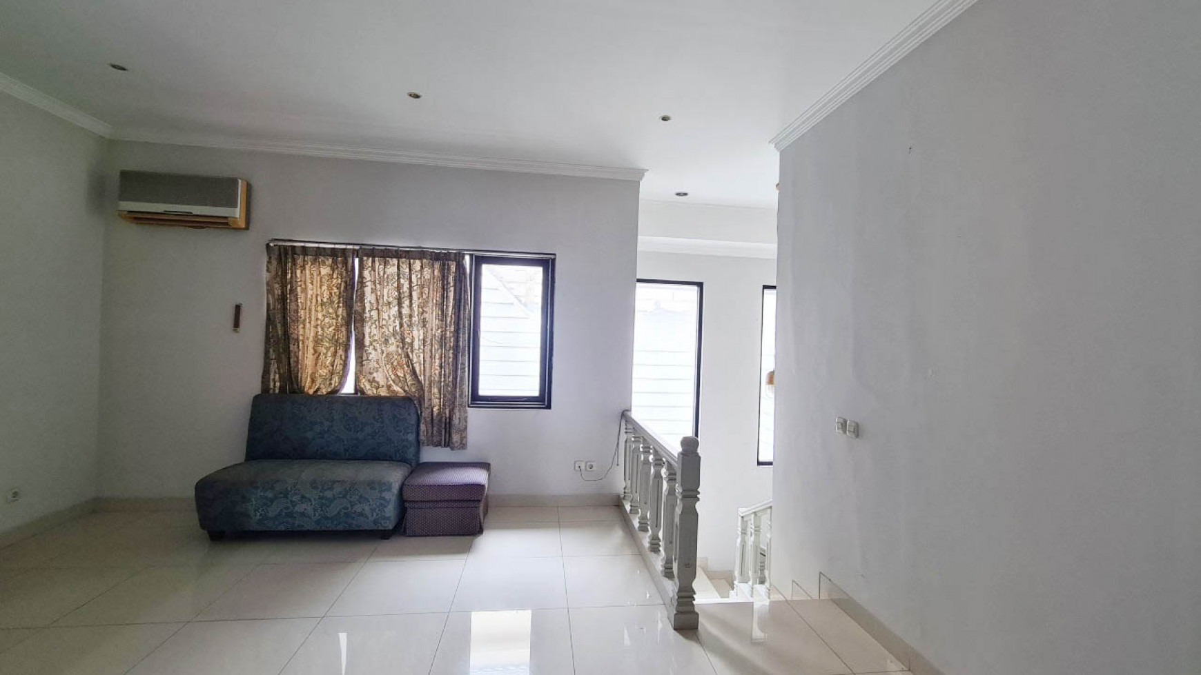 Rumah Pulomas Barat, Luas 303m2