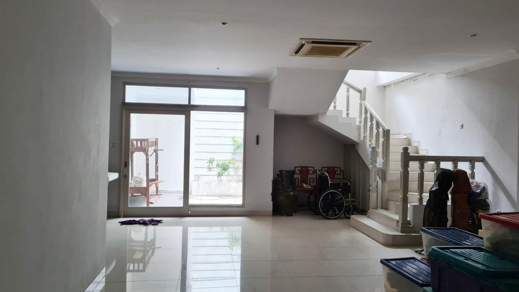 Rumah Pulomas Barat, Luas 303m2