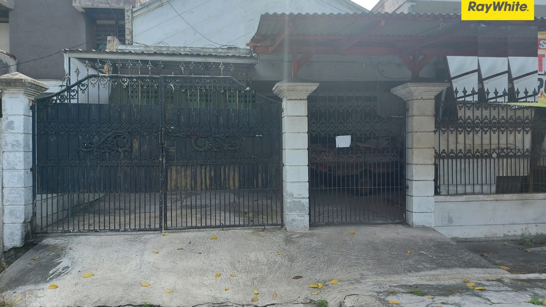 Rumah 2 lantai di Ngagel Madya, Surabaya