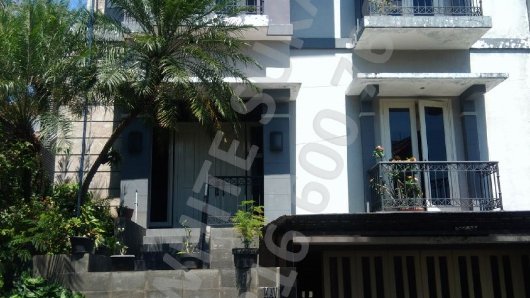 Dijual Rumah Tinggal Di Komplek Alamanda Tubagus Ismail Dago