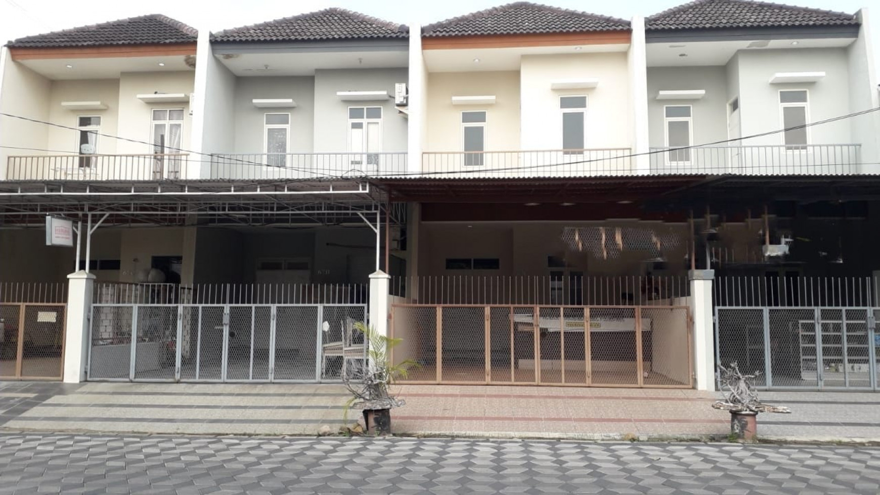 Dijual Rumah Baru Gress Kutisari Indah Surabaya Selatan