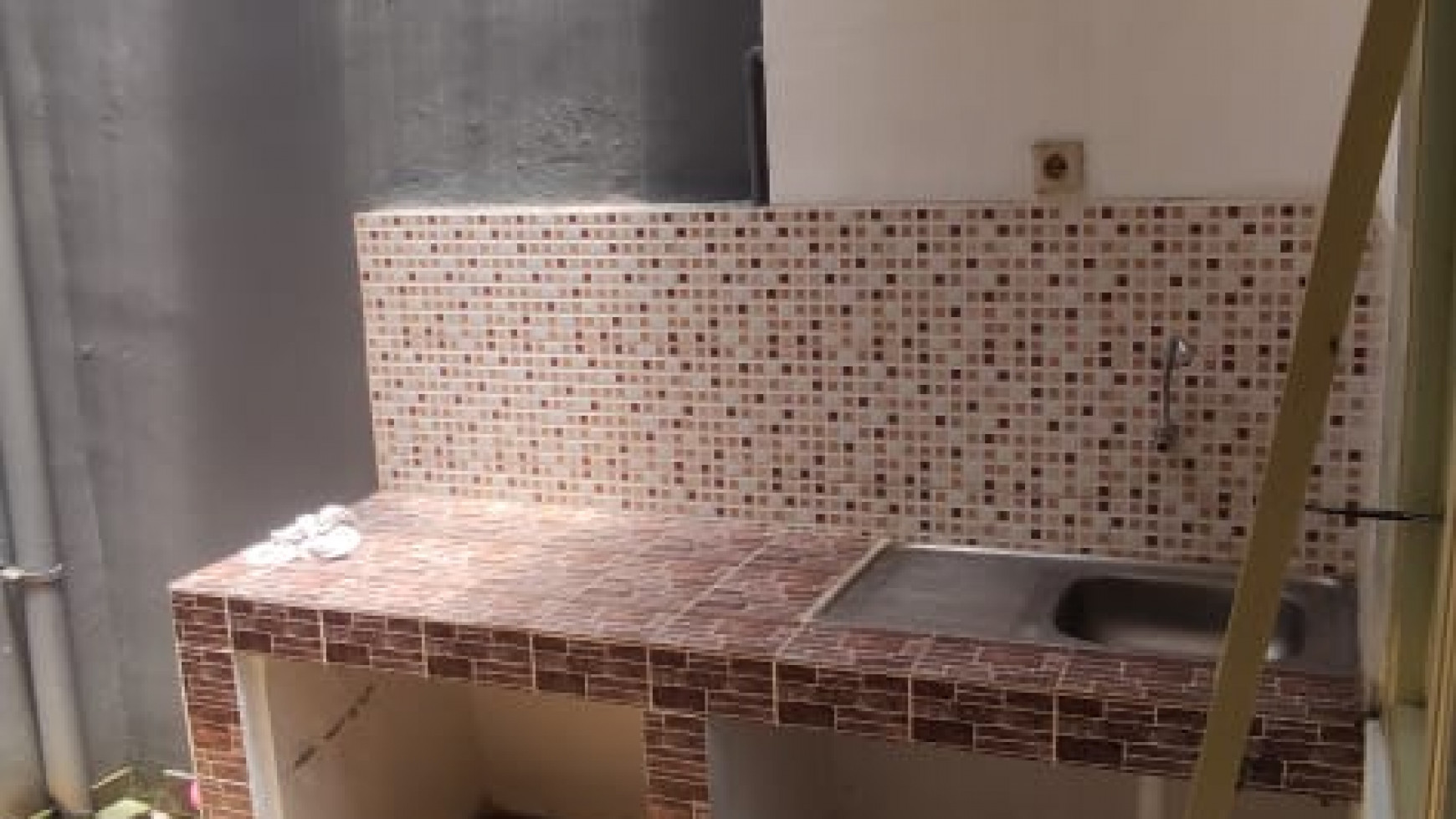 Rumah Sewa Apik  Murah 35 Juta Saja di Permata Bintarojaya Sektor 9