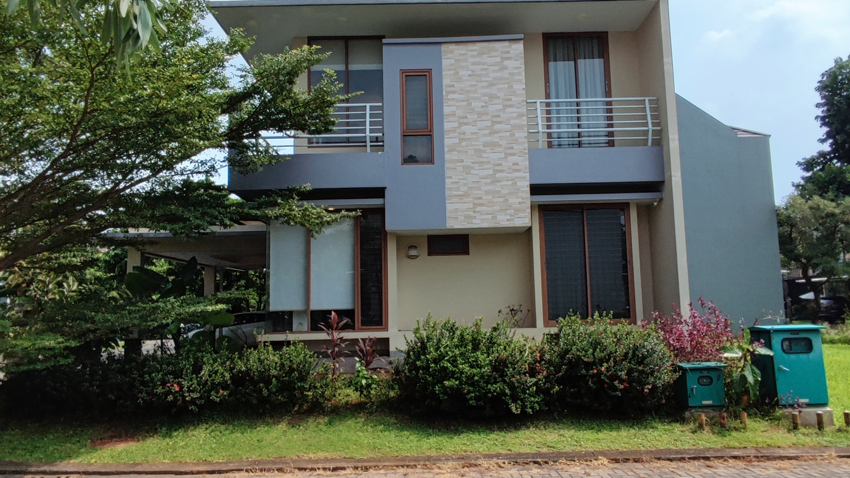Istimewa. Rumah Bagus Cluster Precia The Eminent, BSD
