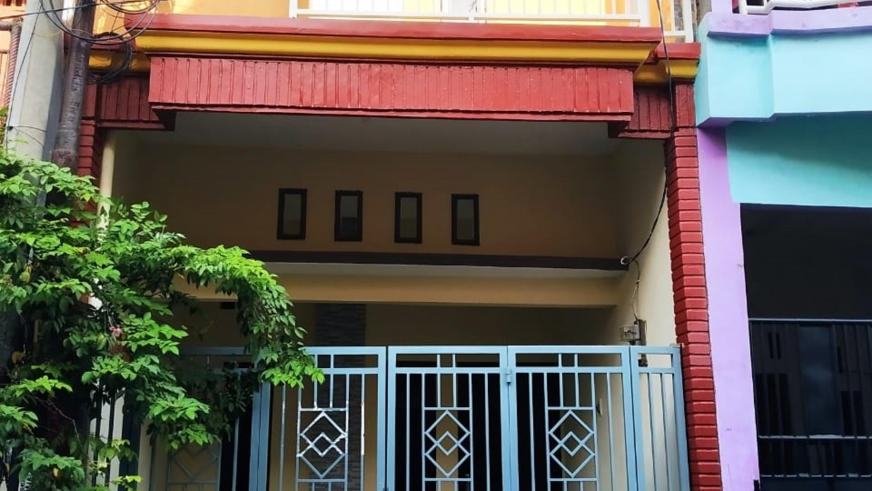 Rumah 2 lantai SHM di Setro Baru, Surabaya