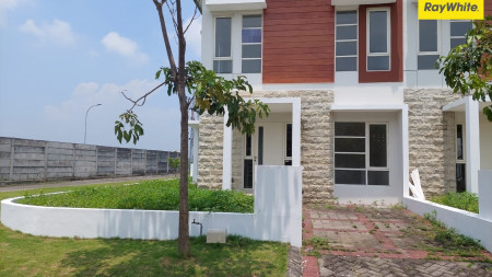 Rumah di Puri Surya Jaya, Sidoarjo