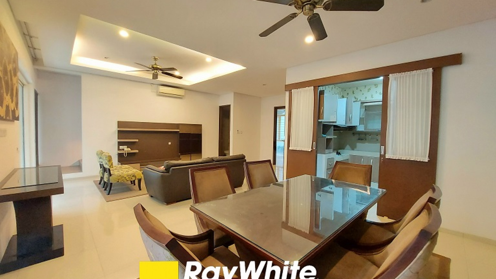 RUMAH DI SERENIA HILLS, CLUSTER REGENT, LEBAK BULUS, AKSES JALAN 3 MOBIL, 5 BR