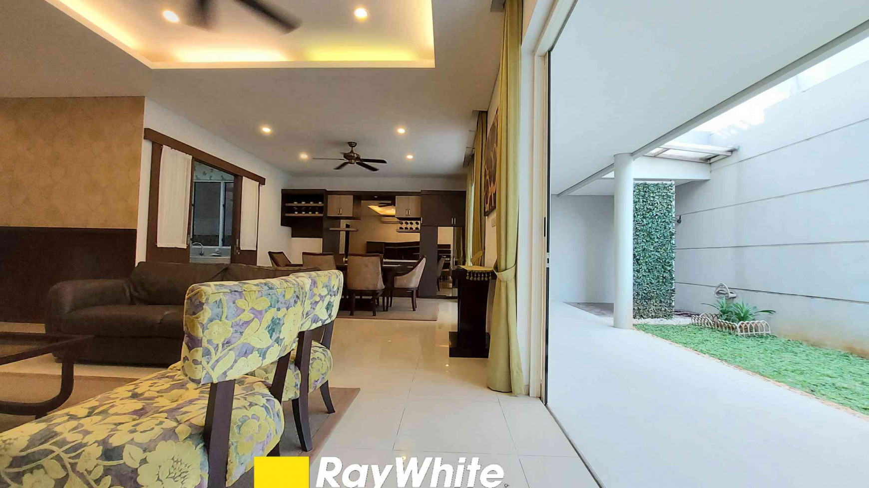 RUMAH DI SERENIA HILLS, CLUSTER REGENT, LEBAK BULUS, AKSES JALAN 3 MOBIL, 5 BR