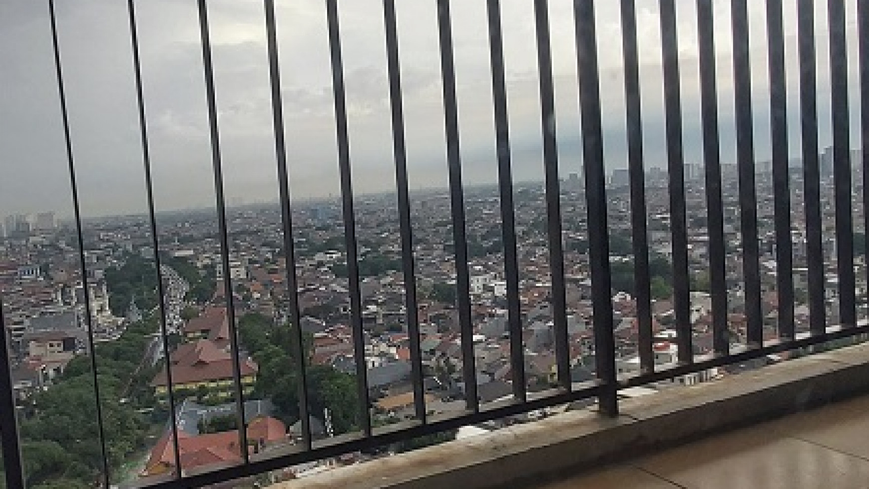 Dijual Cepat Penthouse di Cervino Village Apartement, Tebet, Unit Pojokan, dijual di bawah harga NJOP