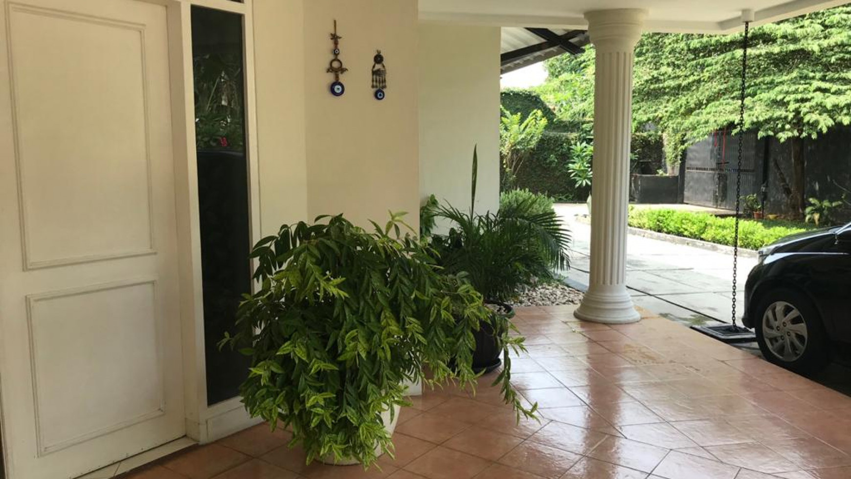 Dijual Rumah dengan tanah yang besar area Elite Kemang, Jaksel bebas Banjir