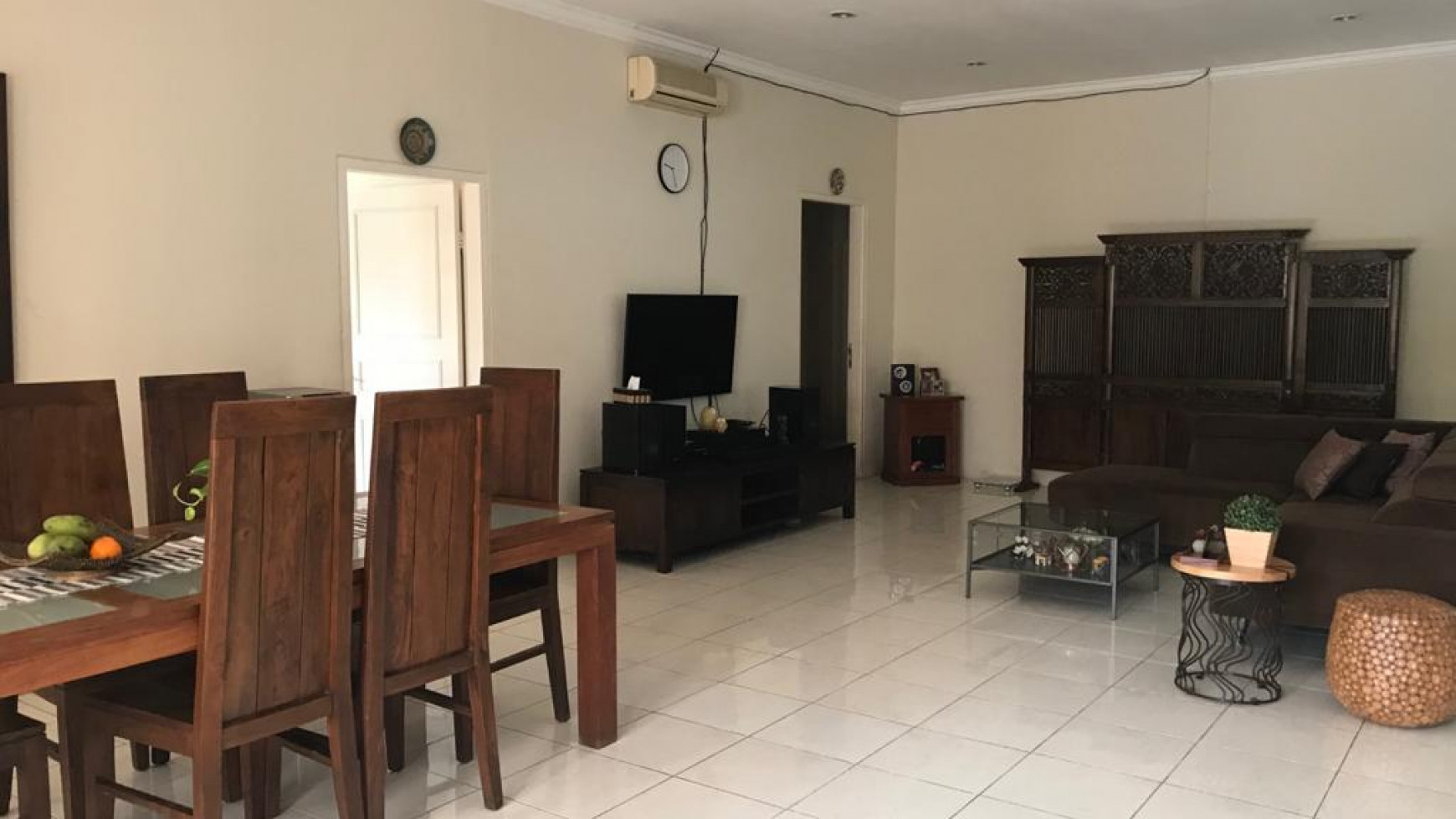 Dijual Rumah dengan tanah yang besar area Elite Kemang, Jaksel bebas Banjir