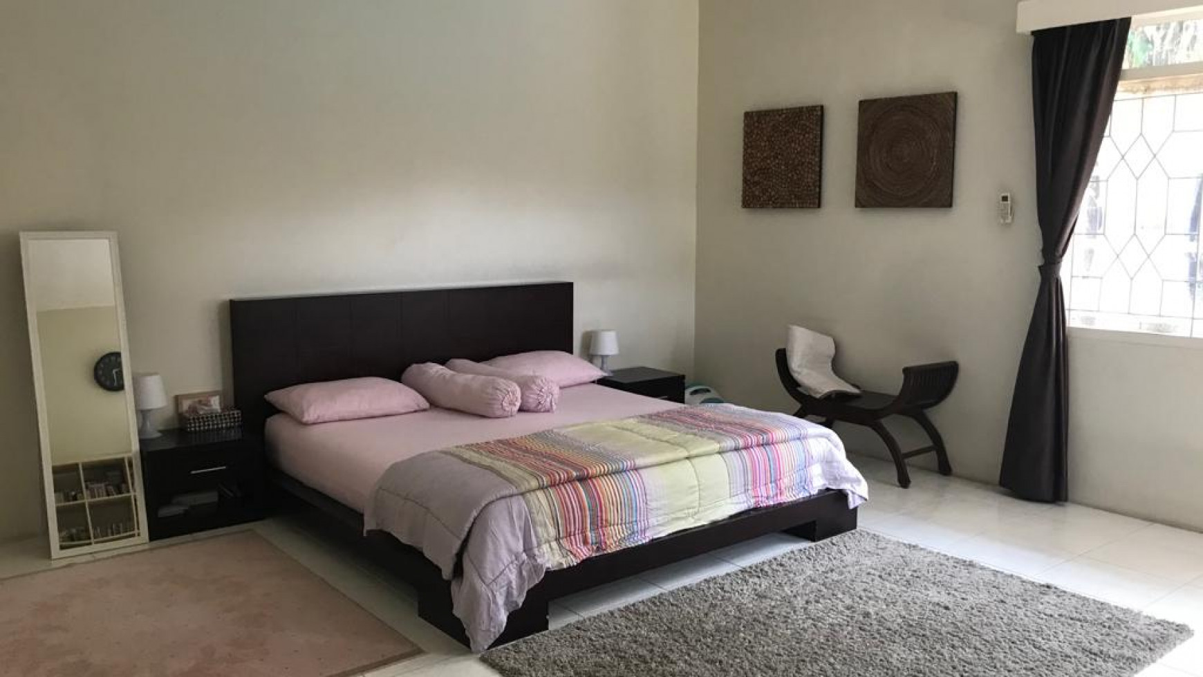 Dijual Rumah dengan tanah yang besar area Elite Kemang, Jaksel bebas Banjir