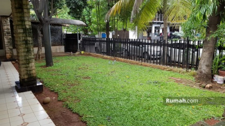 For sale rumah area nyaman kebayoran baru