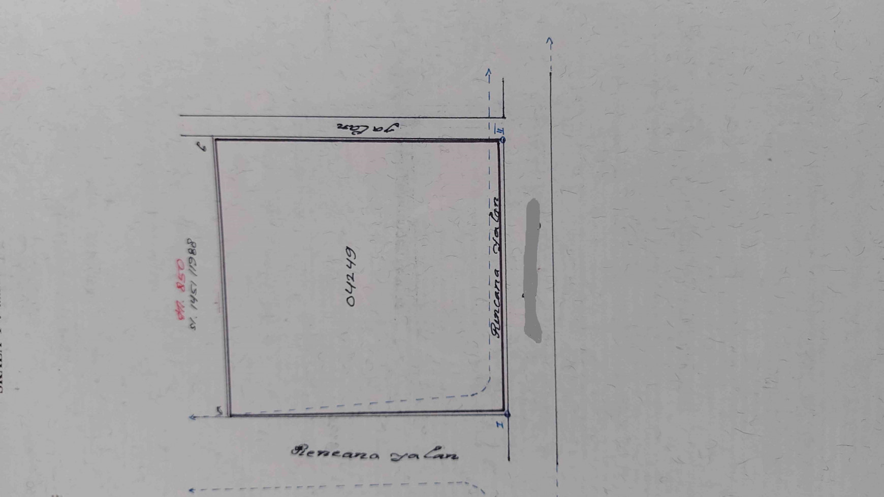 Bangunan rumah tua di Pesanggrahan, Jakarta Selatan, Dekat Akses Tol JORR, Hadap Selatan, Bentuk Tanah Kotak, SHM
