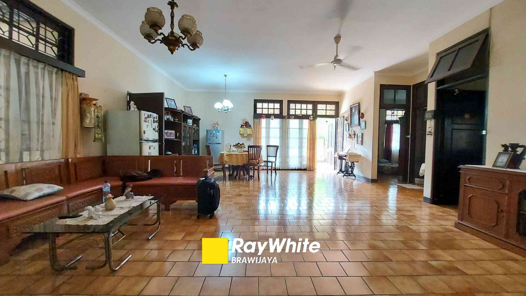 RUMAH DI PEJATEN, DALAM KOMPLEKS, RUMAH 1 LANTAI, LAYAK HUNI, BEBAS BANJIR