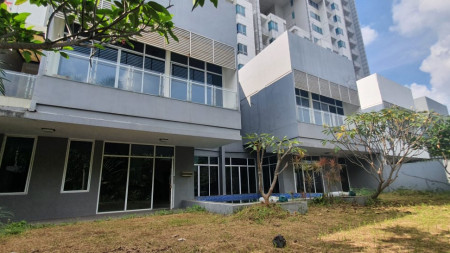 Dijual Rumah  2lantai area Darmawangsa Kebayoran baru dengan fasilitas apartment