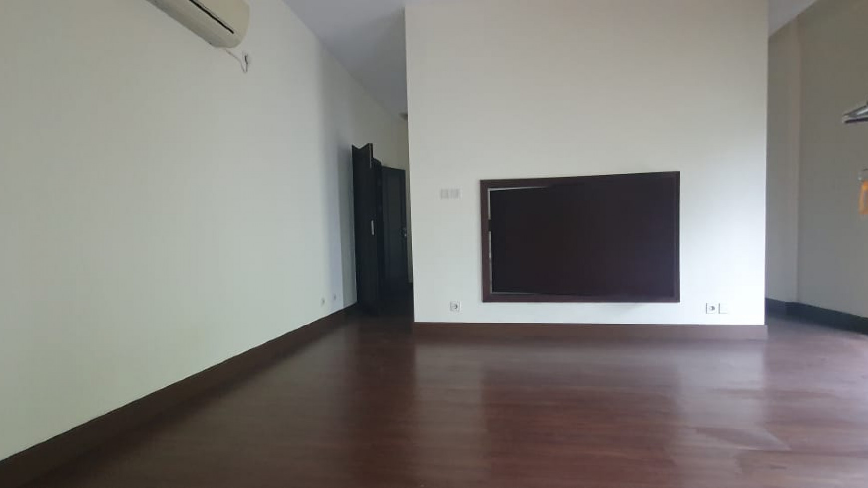 Dijual Rumah 2lantai area Darmawangsa Kebayoran baru dengan fasilitas apartment