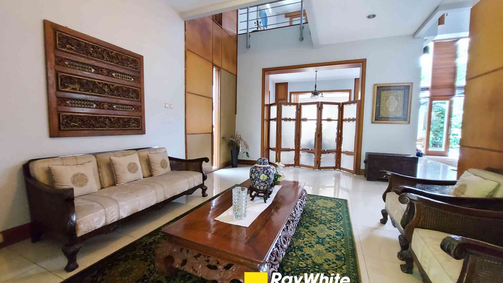 DIJUAL RUMAH DI CIPETE UTARA, KEBAYORAN BARU, DALAM KOMPLEKS, SIAP HUNI, PRIVATE POOL