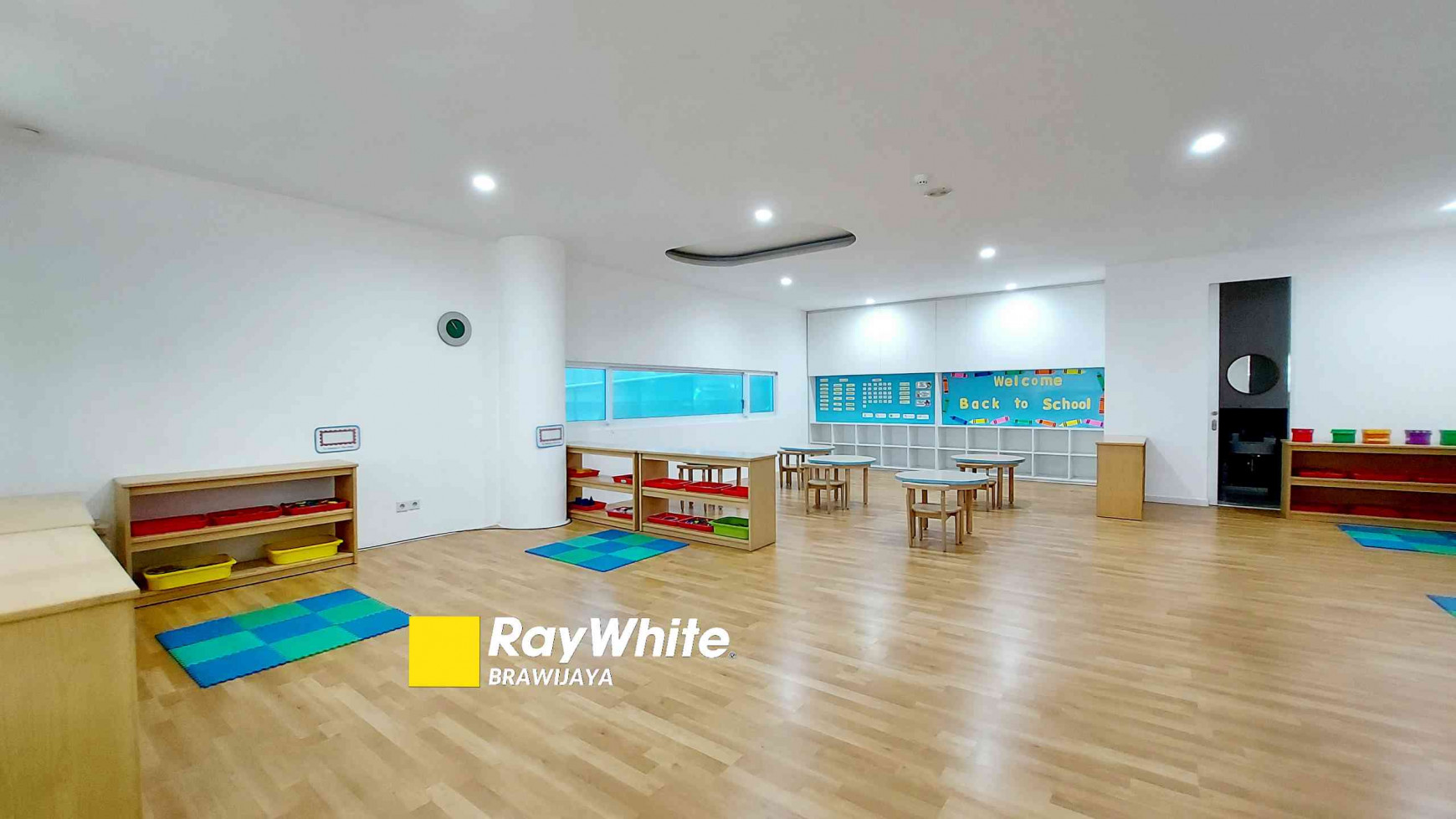 DIJUAL MINI BUILDING DI CIPETE, JAKARTA SELATAN, SIAP HUNI, BANGUNAN 5 LANTAI, LOKASI STRATEGIS