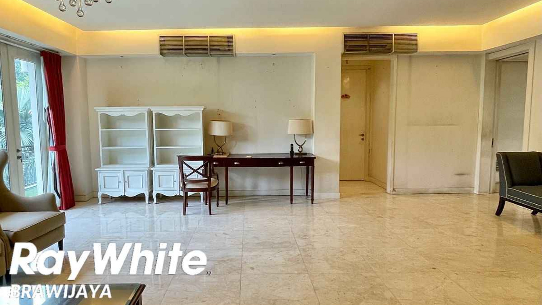 BEST DEAL. DIJUAL APARTEMEN DI DAKSA RESIDENCE, KEBAYORAN BARU, DEKAT SCBD