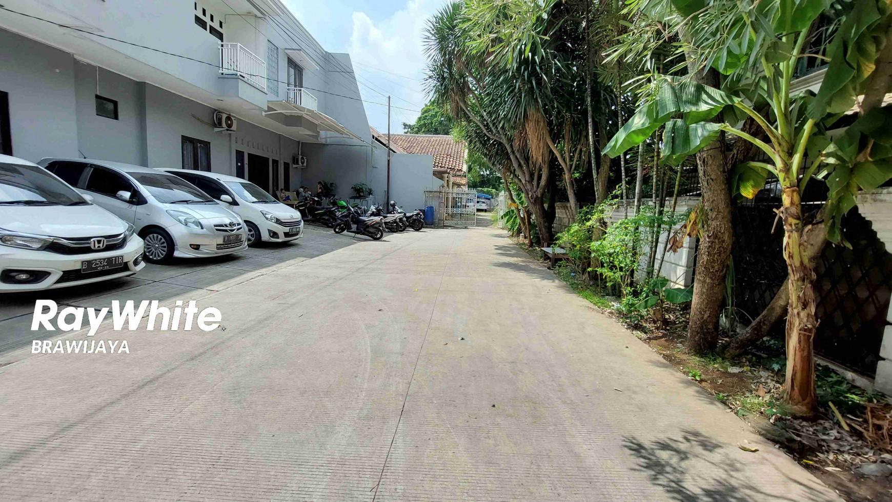 RUMAH KOS DI GANDARIA, CILANDAK, HANYA 1 KM KE MRT CIPETE, 21 KAMAR KOS